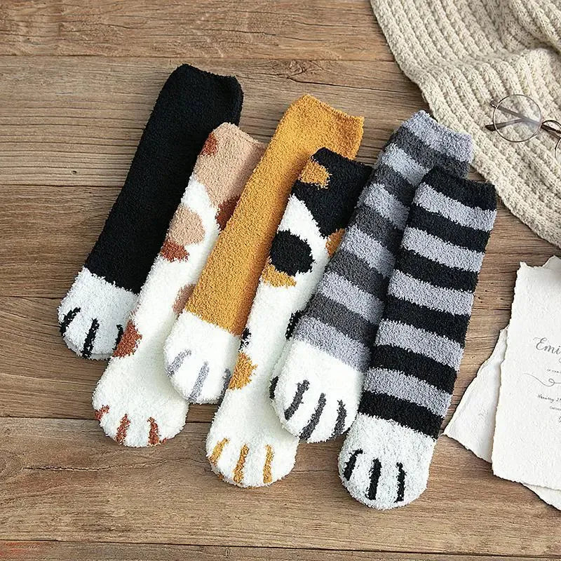 Cat Paws Print Socks Dot Khaki 3 pairs Gifts (not for sale) Cat Paws Print Socks
