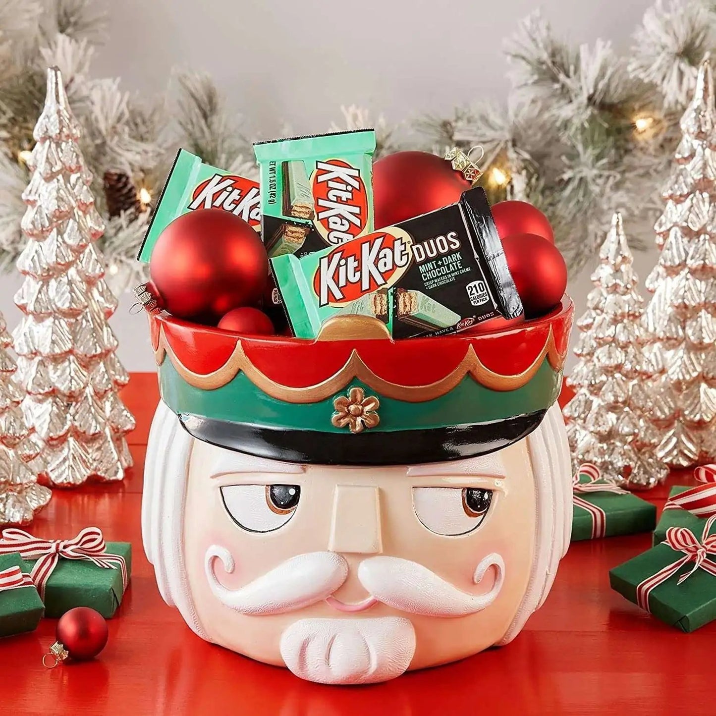 Kit Kat Duos Mint + Dark Chocolate (42g) Chocolate Kit Kat, Trending, trending products