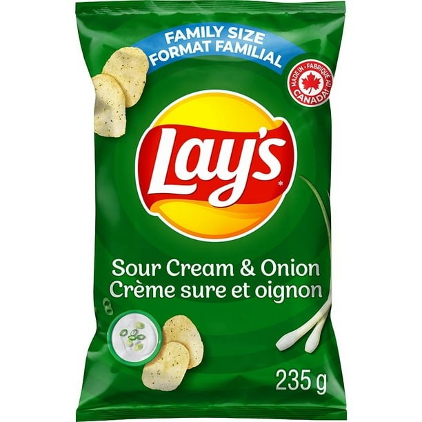 Lay's Sour Cream & Onion flavoured potato chips, 235g